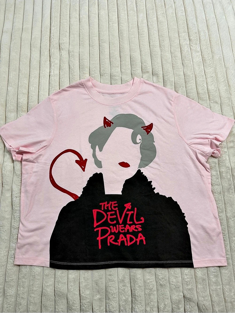 The Devil Wears Prada Tees - Short Sleeve Pink Black Size XL